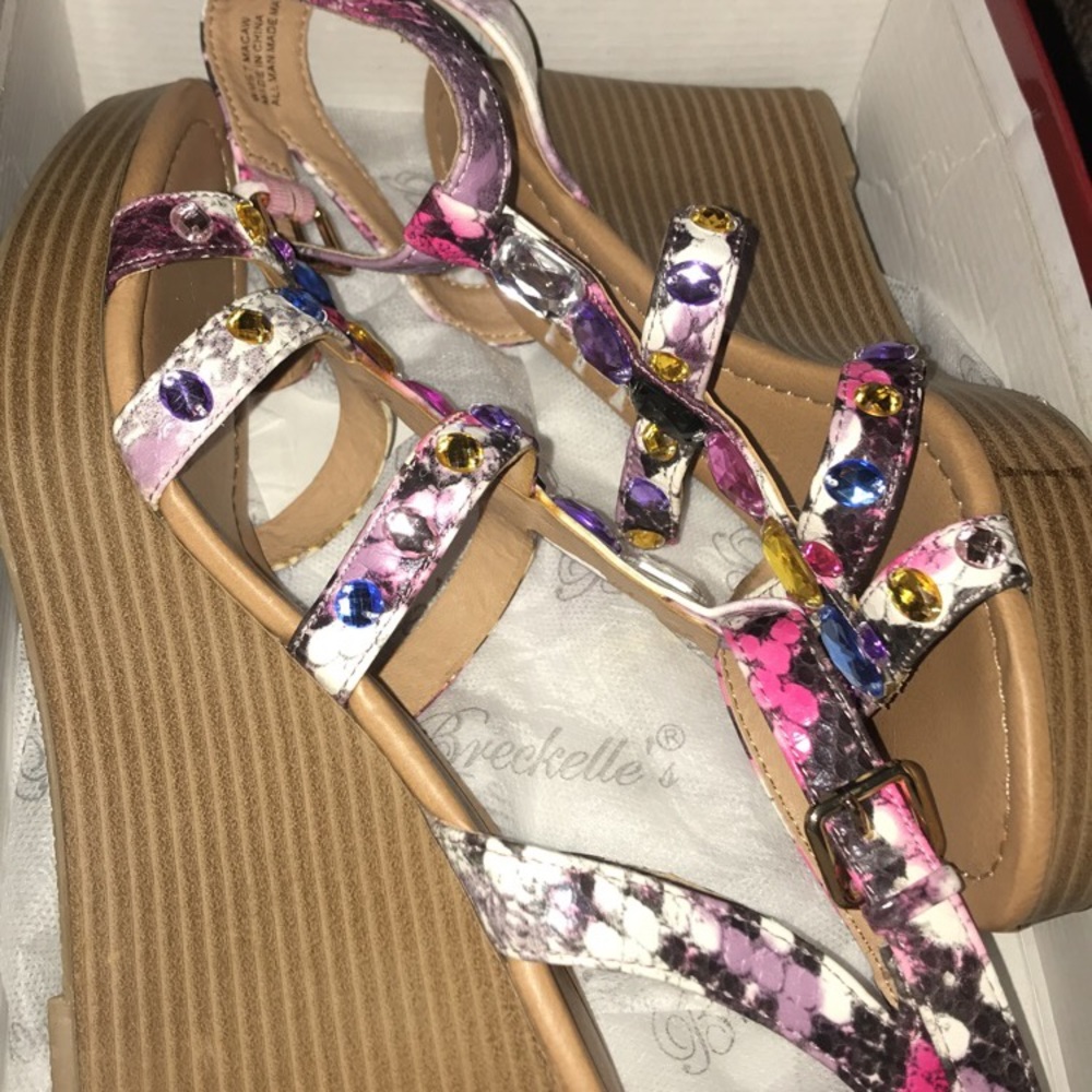 Vacation Wedge